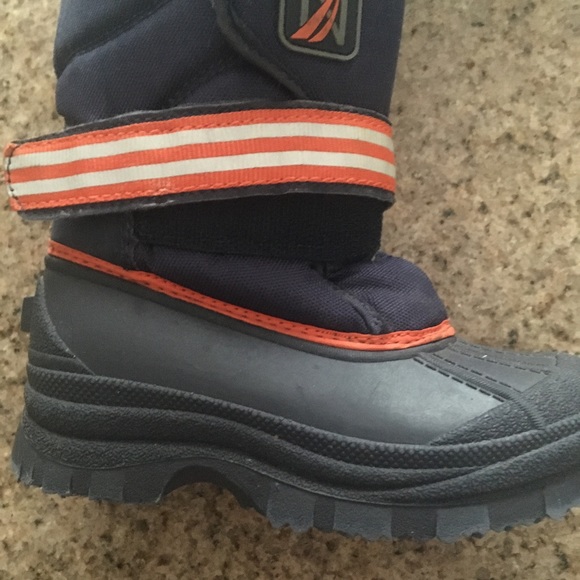 Nautica Snow Boots Boys Size 10 - Picture 15 of 15